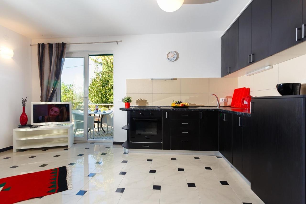 Apartments Adria Malinska Dış mekan fotoğraf
