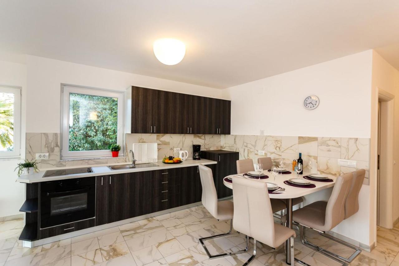 Apartments Adria Malinska Dış mekan fotoğraf