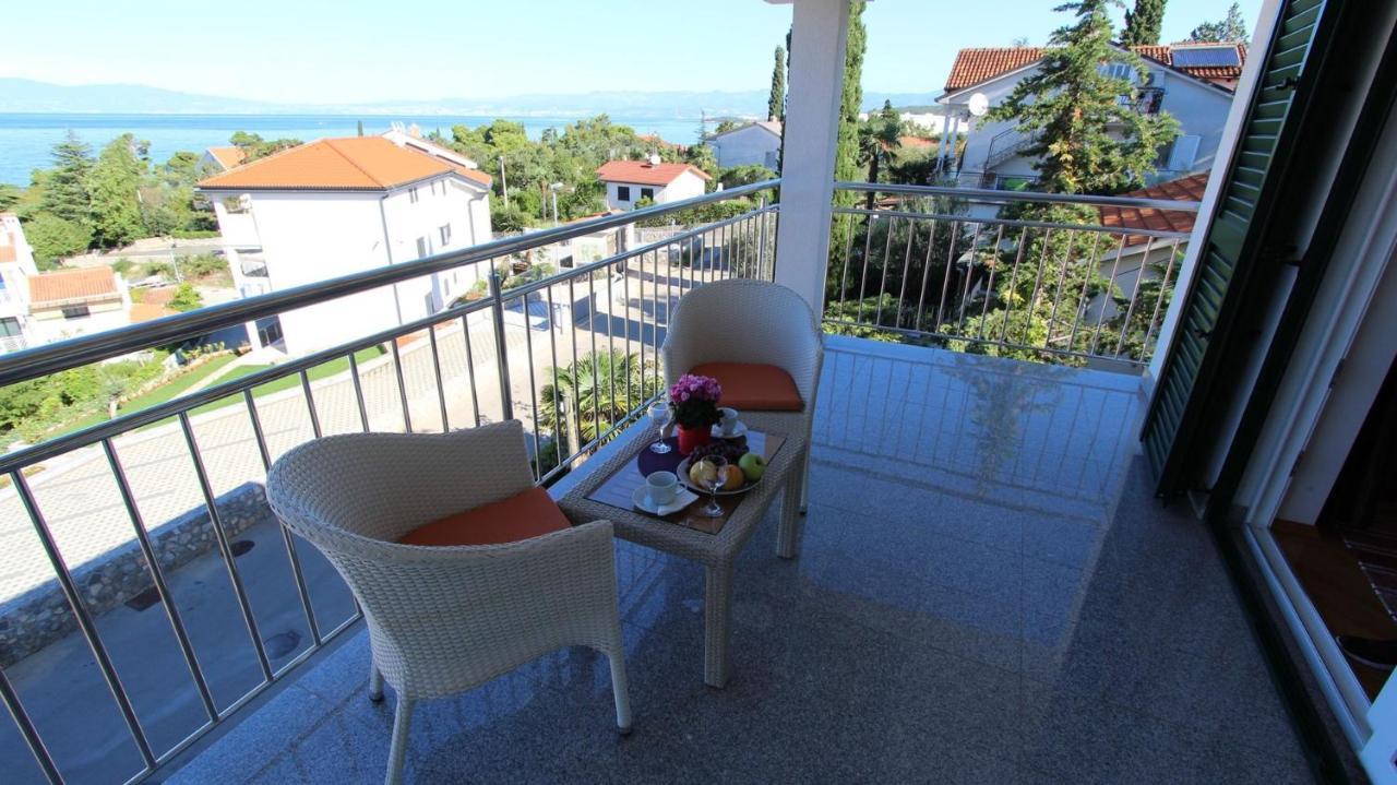Apartments Adria Malinska Dış mekan fotoğraf