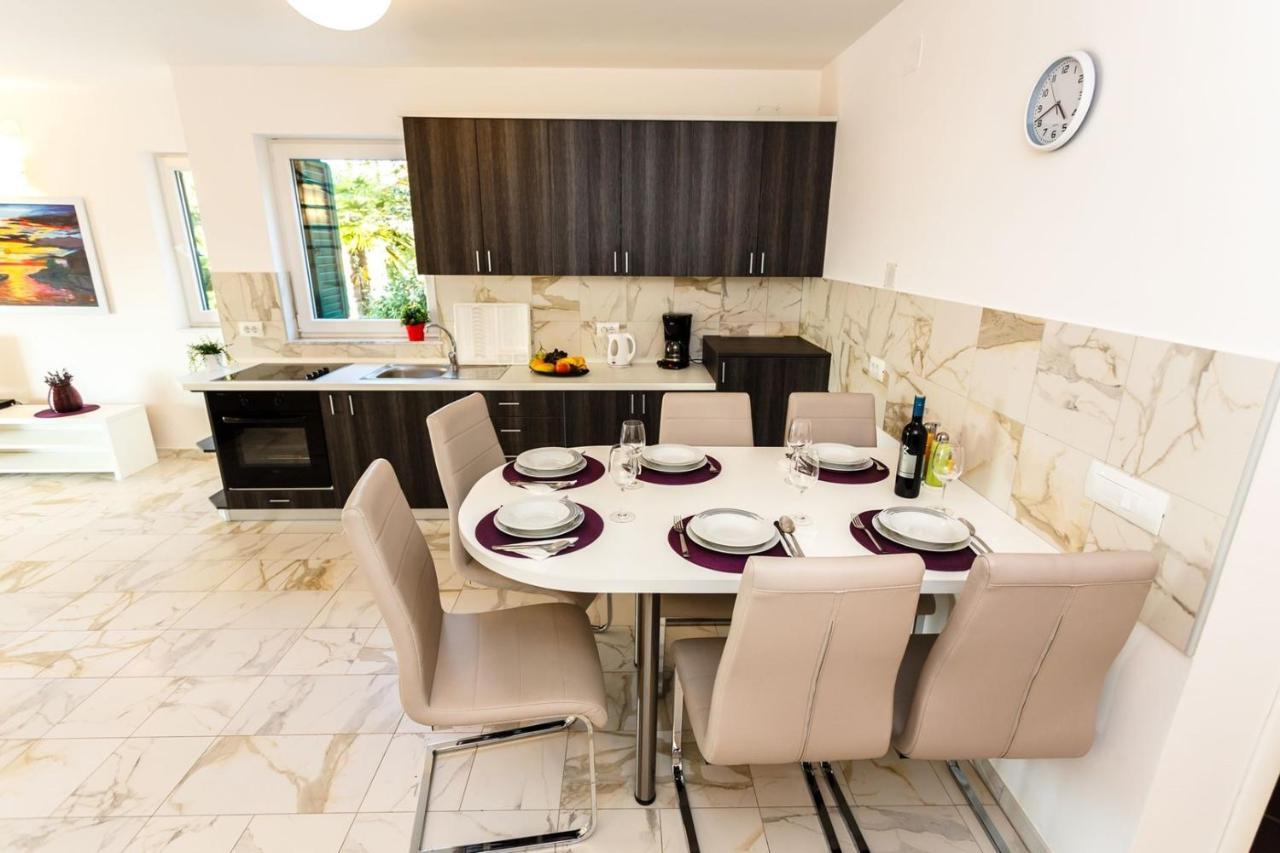 Apartments Adria Malinska Dış mekan fotoğraf