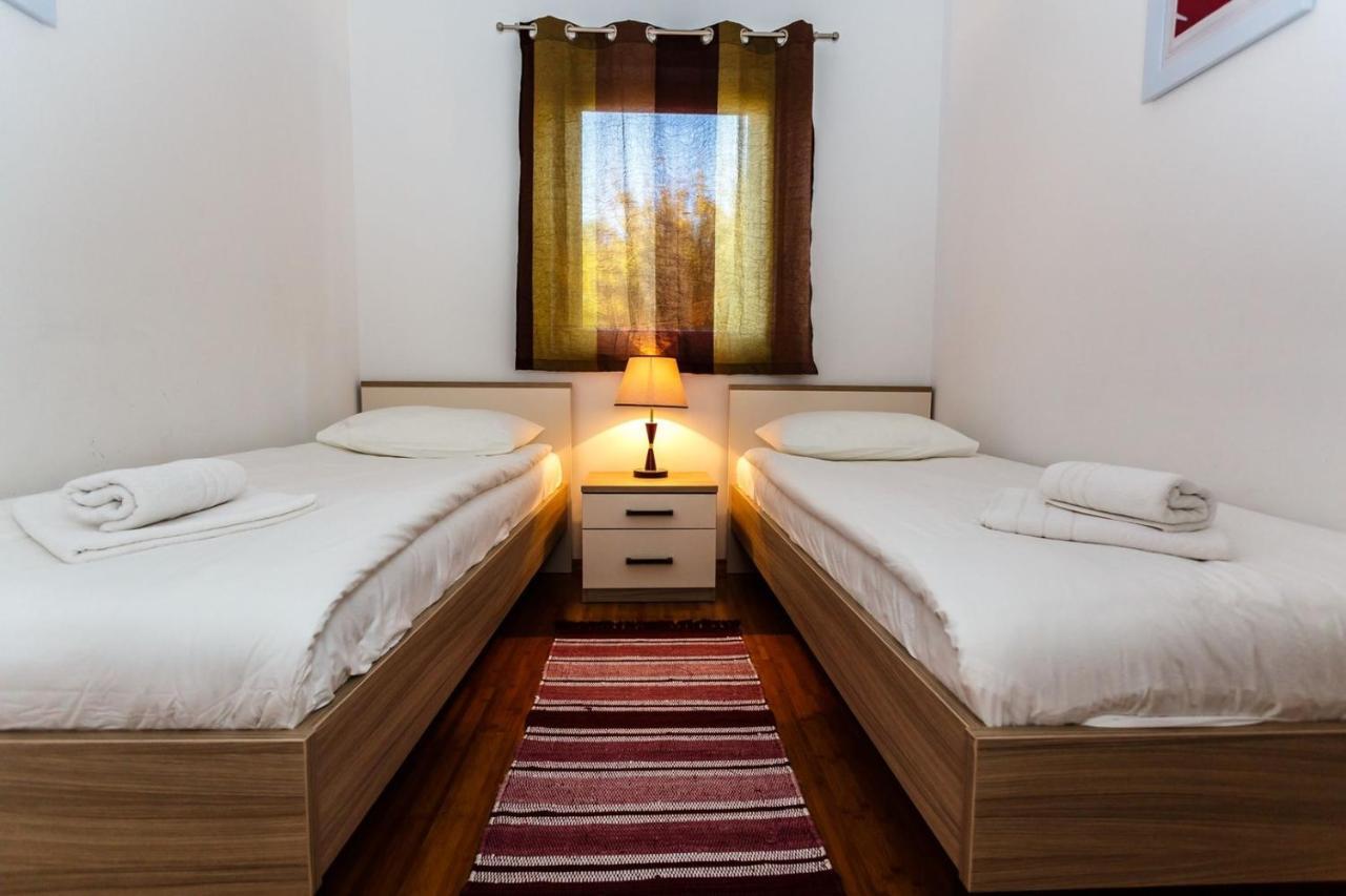 Apartments Adria Malinska Dış mekan fotoğraf